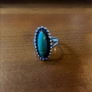 Vintage Sterling silver Ring green stone